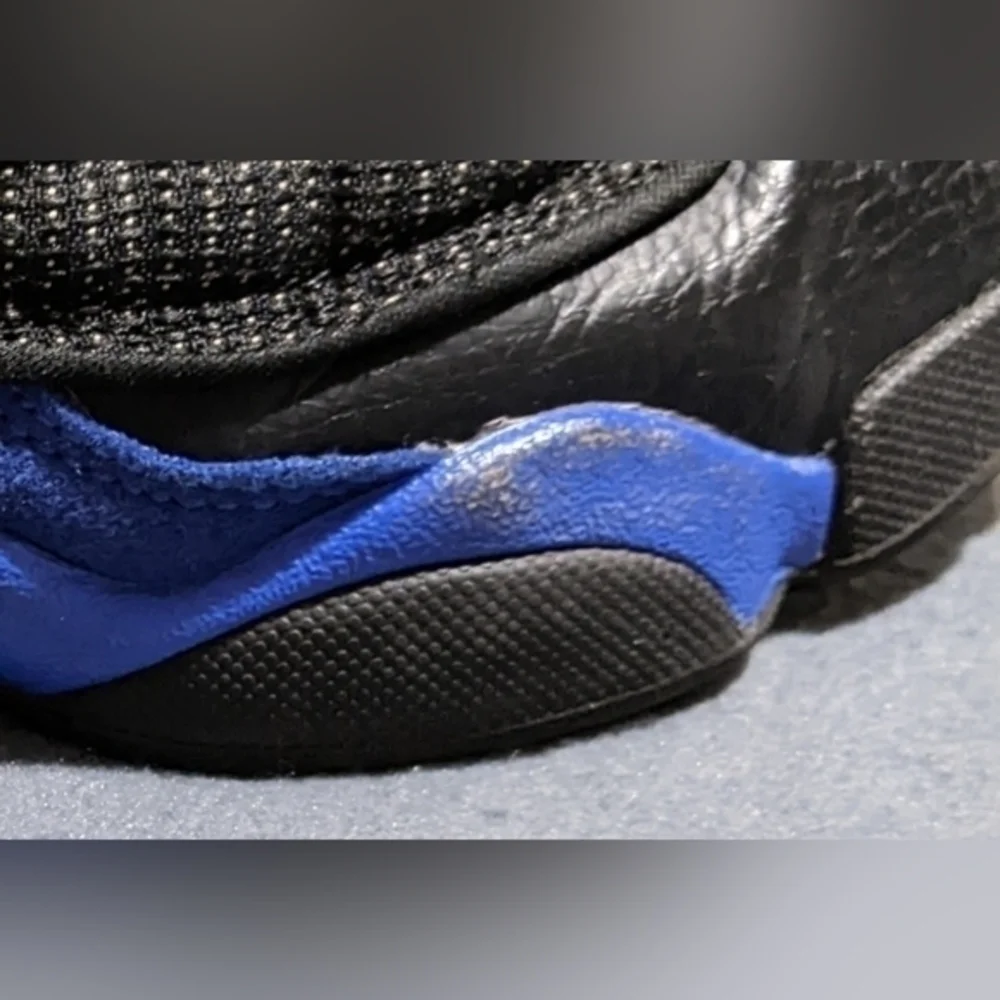 Boys Jordan‎ retro 13 shoes black royal blue size 1y